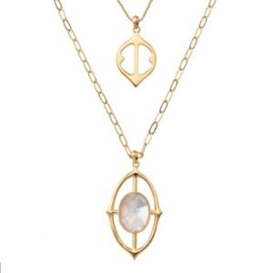 Stella & Dot Fortuna necklace in Gold